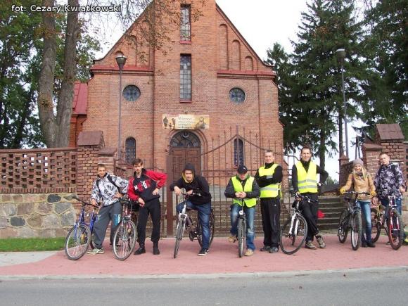 Żychlin: Piąty Rajd Rowerowy Śladami Bohaterów Września
