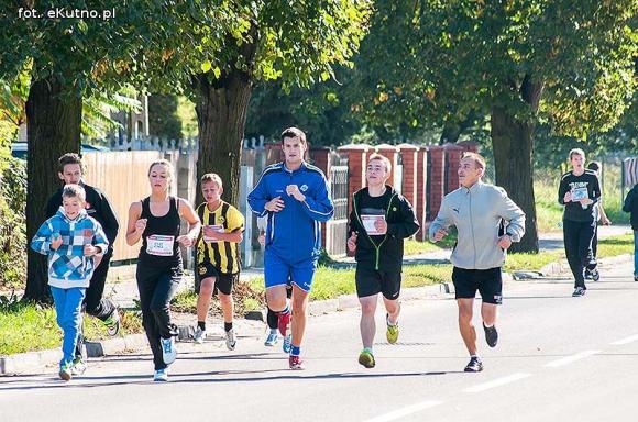 Sportowa niedziela w Żychlinie: bieg, siatkówka, piłka nożna, koncert i nagrody