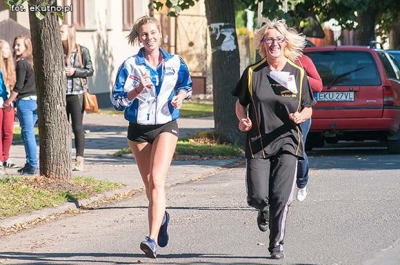 Sportowa niedziela w Żychlinie: bieg, siatkówka, piłka nożna, koncert i nagrody
