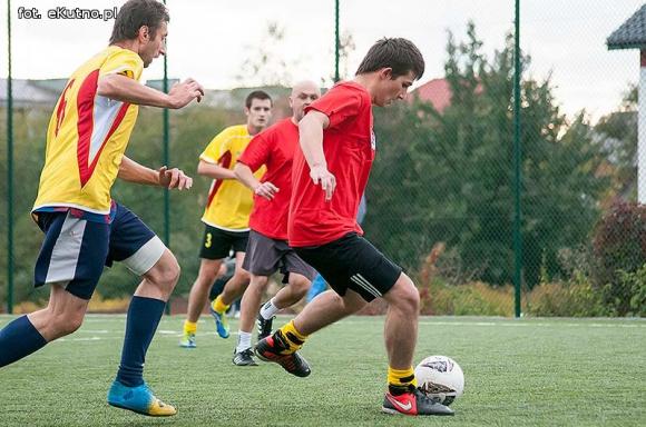 Sportowa niedziela w Żychlinie: bieg, siatkówka, piłka nożna, koncert i nagrody
