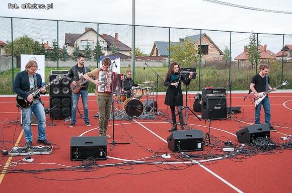 Sportowa niedziela w Żychlinie: bieg, siatkówka, piłka nożna, koncert i nagrody