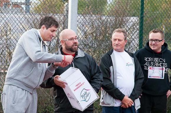 Sportowa niedziela w Żychlinie: bieg, siatkówka, piłka nożna, koncert i nagrody