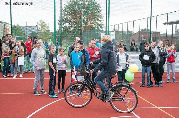 Sportowa niedziela w Żychlinie: bieg, siatkówka, piłka nożna, koncert i nagrody