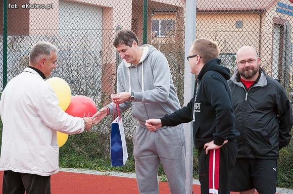 Sportowa niedziela w Żychlinie: bieg, siatkówka, piłka nożna, koncert i nagrody