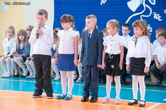 Ślubuję być dobrym uczciwym człowiekiem i dbać o dobre imię szkoły