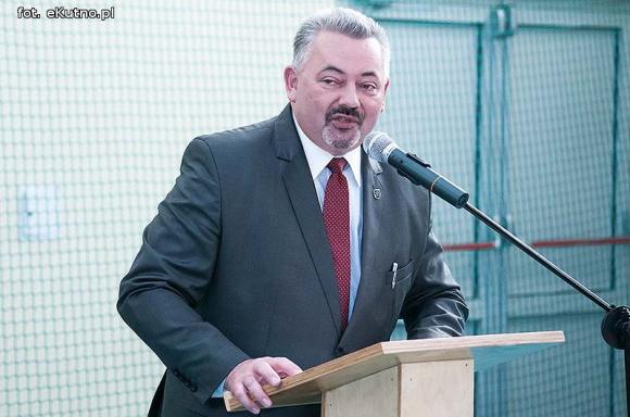 Ślubuję być dobrym uczciwym człowiekiem i dbać o dobre imię szkoły