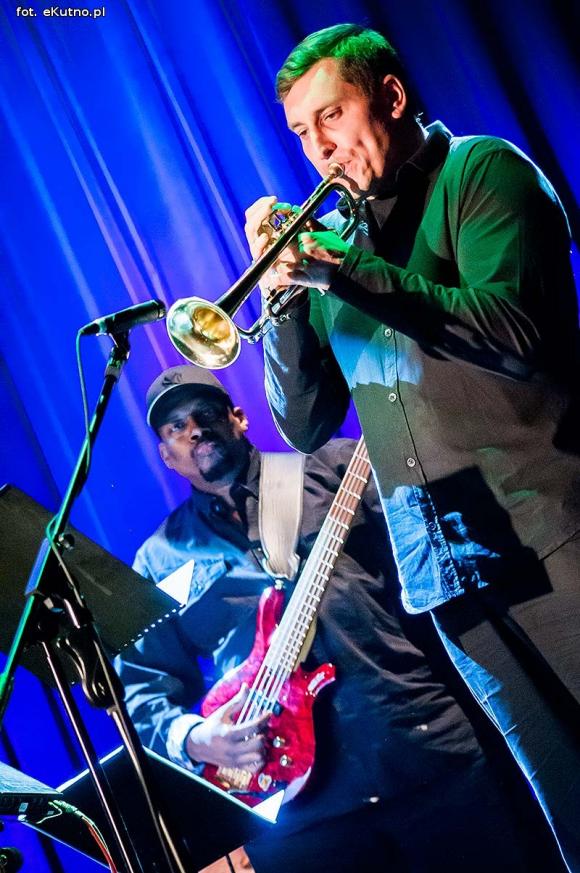 Znakomity koncert. Sentymentalna podróż Urbaniaka do Kutna