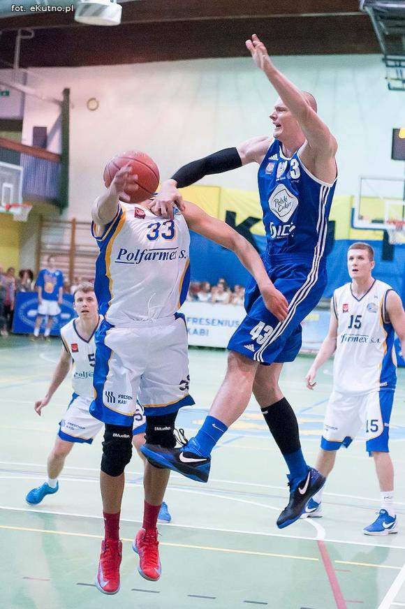 Ciężki mecz z Toruniem przegrany