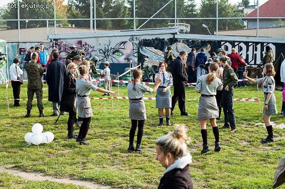 Bezpieczny dom i radość małych kutnian na festynie rodzinnym