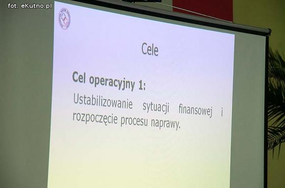 Zagrożenia dla szpitala: polityczne wojenki, opinie internautów i brak finansowania 14 mln zł długu