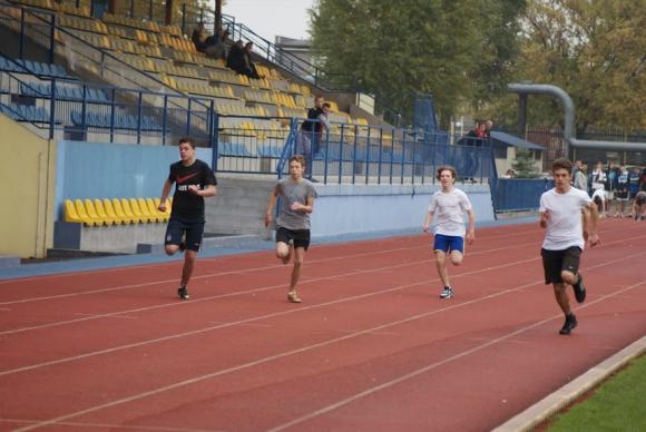Gimnazjaliści na Lekkoatletycznych Czwartkach