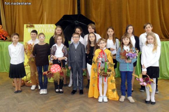 O barwach jesieni na konkursie recytatorskim w Bedlnie