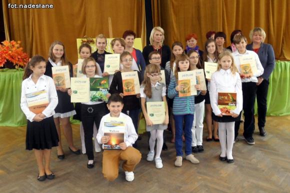 O barwach jesieni na konkursie recytatorskim w Bedlnie