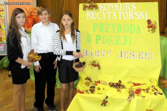 O barwach jesieni na konkursie recytatorskim w Bedlnie
