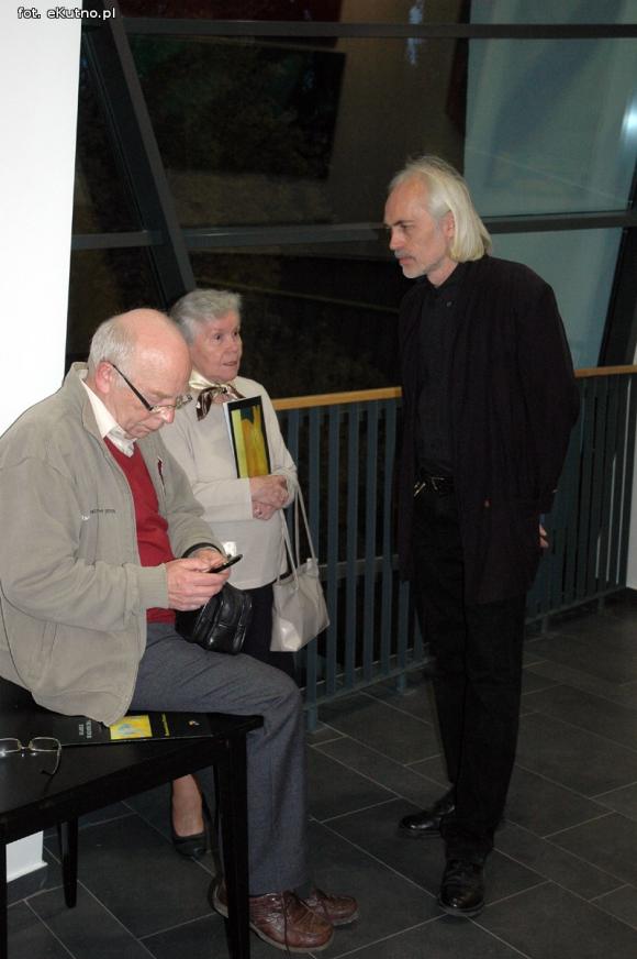 Życie to święto. Obrazy Marka Haładudy w Galerii KDK