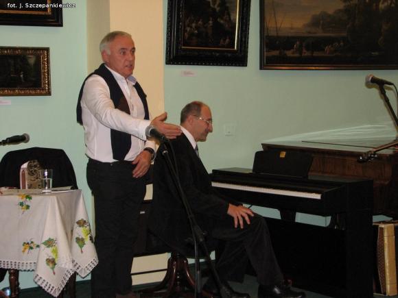 Krośniewice zaklęte w poezji