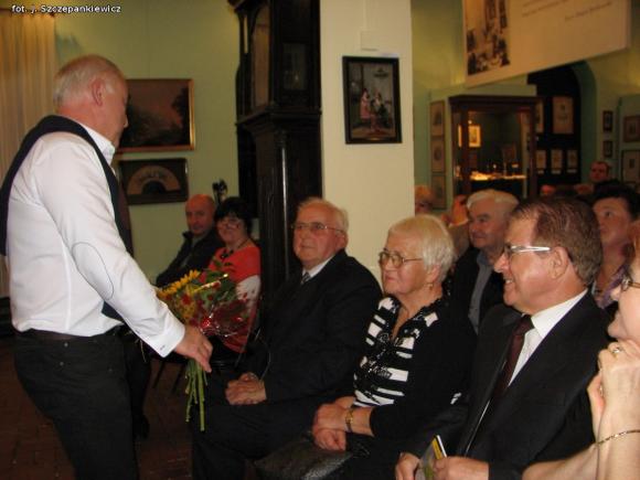 Krośniewice zaklęte w poezji