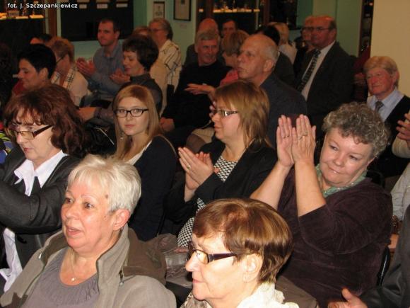 Krośniewice zaklęte w poezji