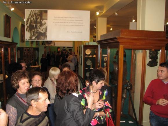 Krośniewice zaklęte w poezji