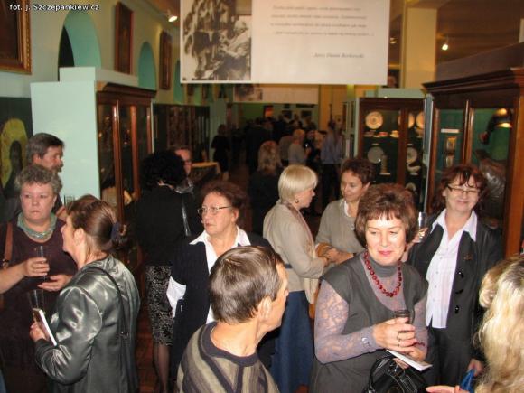 Krośniewice zaklęte w poezji