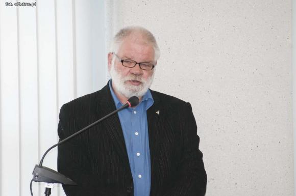 Zacięci wrogowie? Rozprawa administracyjna w sprawie decyzji środowiskowej dla Beef Beef