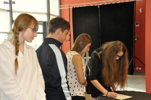 Laureaci tuwimowskiego konkursu recytatorskiego