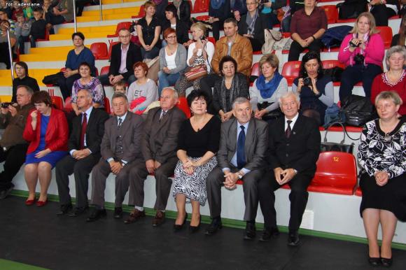 Uczniowie pierwszych klas uroczyście ślubowali