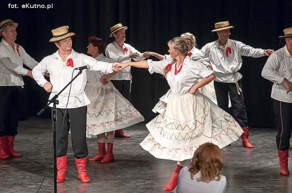 Świętował Zespół Pieśni i Tańca Ziemi Kutnowskiej
