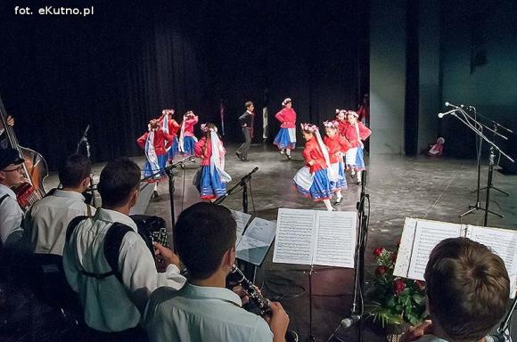 Świętował Zespół Pieśni i Tańca Ziemi Kutnowskiej