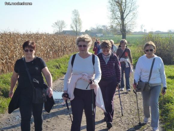 Pieszy rajd do Oporowa