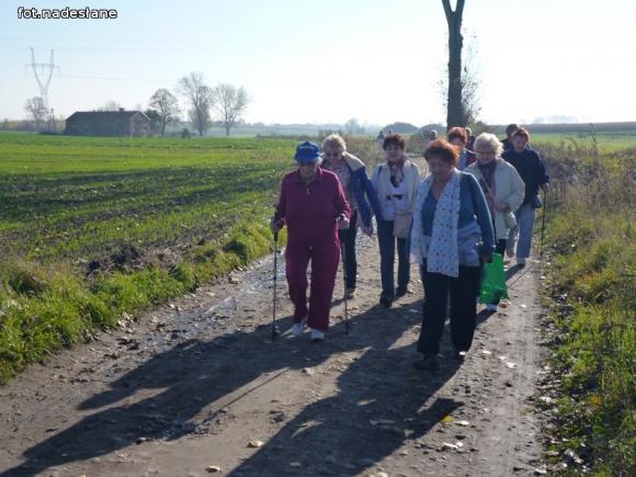 Pieszy rajd do Oporowa