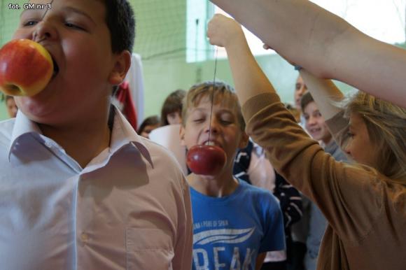 Ślubowanie pierwszoklasistów w Trójce