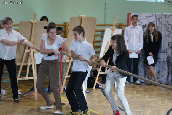 Ślubowanie pierwszoklasistów w Trójce