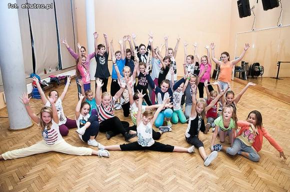 Nieprawda, że w Kutnie jest nudno: po radość i zgrabne ciało na zajęcia taneczne