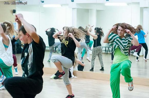 Nieprawda, że w Kutnie jest nudno: po radość i zgrabne ciało na zajęcia taneczne