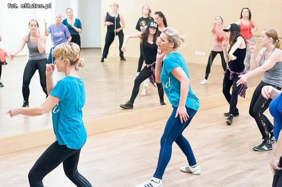 Nieprawda, że w Kutnie jest nudno: po radość i zgrabne ciało na zajęcia taneczne