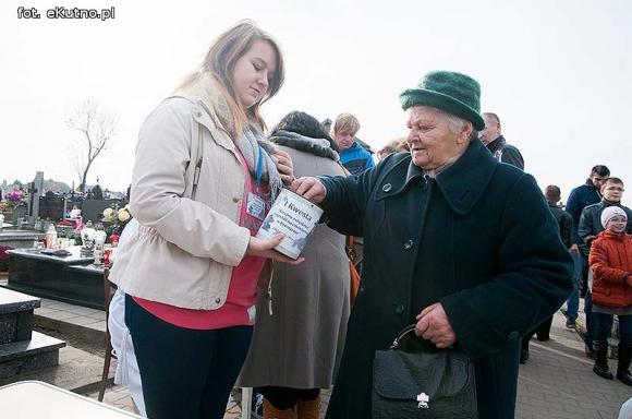 Pierwsza kwesta w 200 rocznicę powstania nekropolii w Łąkoszynie