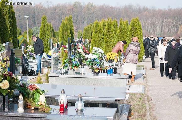 Pierwsza kwesta w 200 rocznicę powstania nekropolii w Łąkoszynie