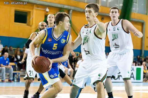 Polfarmex Kutno wygrywa w Warszawie