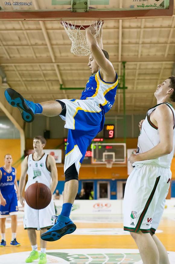 Polfarmex Kutno wygrywa w Warszawie