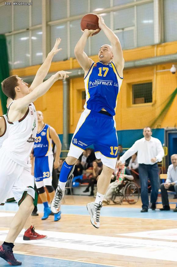 Polfarmex Kutno wygrywa w Warszawie