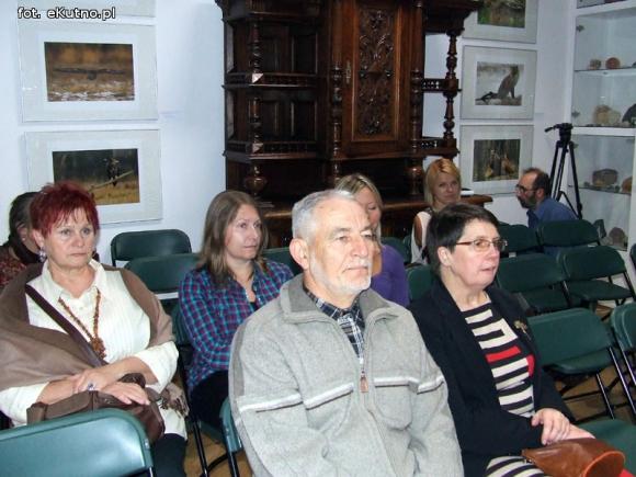 Powstanie styczniowe zaczęło się od kobiety. Czarne suknie i 240 ran kłutych