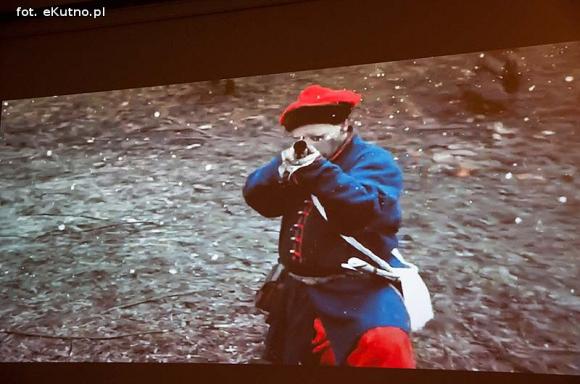 Orzeł bielszy niż gołębica. Polecamy książkę Lewandowskiego