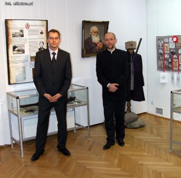 Suknia, okowy, broń i dokumenty, niemi świadkowie polskiej historii