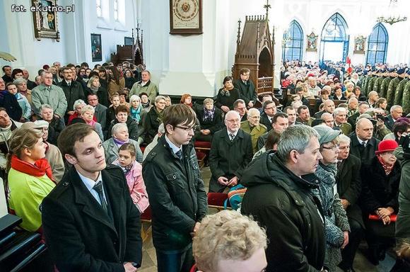 Dzień wcześniej w Kutnie mieszkańcy świętowali niepodległość