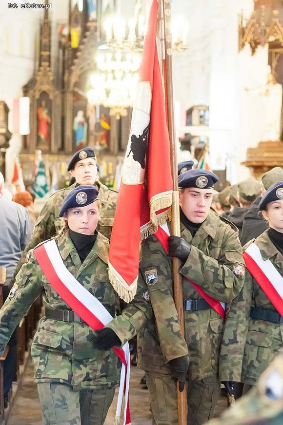 Dzień wcześniej w Kutnie mieszkańcy świętowali niepodległość