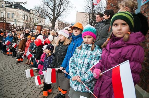 Dzień wcześniej w Kutnie mieszkańcy świętowali niepodległość