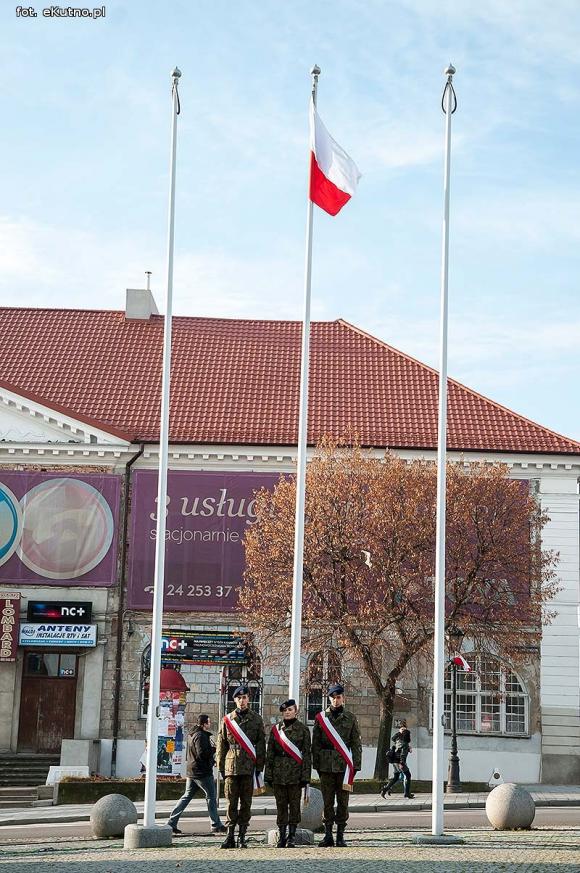 Dzień wcześniej w Kutnie mieszkańcy świętowali niepodległość