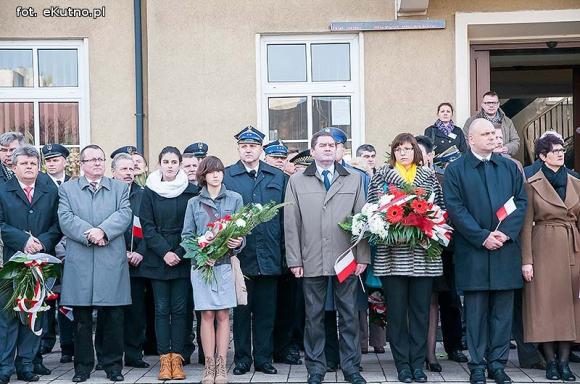 Dzień wcześniej w Kutnie mieszkańcy świętowali niepodległość