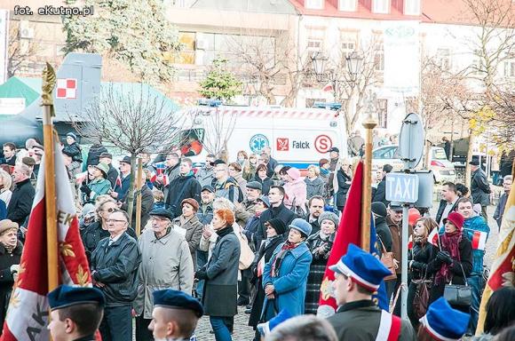 Dzień wcześniej w Kutnie mieszkańcy świętowali niepodległość